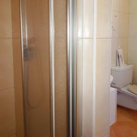 Apartment Albana